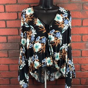 Miss Love Womens Medium Floral V-Neck Long Sleeve Top – Feminine, Casual, Preppy